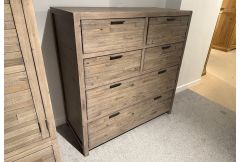 Tehama - 6 Drawer Chest - Clearance